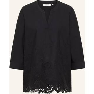 slip-on blouse in black structured