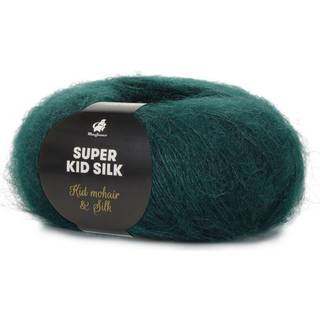 Mayflower Super Kid Silk 122 Cypres Indhold: 76% mohair, 24% silke Vægt/Længde: 25 g = ca. 195 m Anbefalede pinde: 4.5-5 mm Strikkefasthed: 10 x 10 cm = 22 m x 27 p Vask:Håndvask/ Tåler ikke tørretumbling.