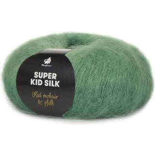 Mayflower Super Kid Silk 79 Myrtelgrøn Indhold: 76% mohair, 24% silke Vægt/Længde: 25 g = ca. 195 m Anbefalede pinde: 4.5-5 mm Strikkefasthed: 10 x 10 cm = 22 m x 27 p Vask:Håndvask/ Tåler ikke tørretumbling.