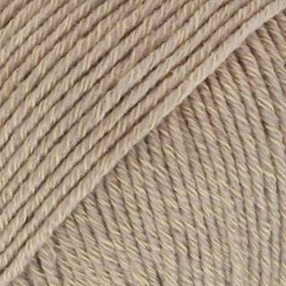 DROPS COTTON Merino 03 Beige Indhold: 50% Uld, 50% Bomuld Garngruppe: B (20 - 22 masker) / 8 ply / DK / worsted Vægt/længde: 50 g = ca. 110 meter Anbefalede pinde: 4 mm Strikkefasthed: 10 x 10 cm = 21 m x 28 p Maskinvask, Finvask 40ºC / Brug aldrig skyllemiddel / Tørres fladt.