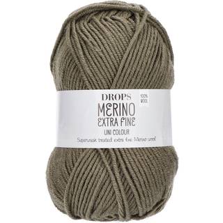 DROPS Merino EXTRA Fine 53 Mosgrøn (Uni Colour) Indhold: 100% extra fine Merino uld Garngruppe: B (20 - 22 masker) / 8 ply / DK / worsted Vægt/længde: 50 gram = ca. 105 meter Anbefalede pinde: 4 mm Strikkefasthed: 10 x 10 cm = 21 m x 28 p Maskinvask, Finvask 40ºC / Brug aldrig skyllemiddel / Tørres fladt.