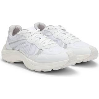 Sneakers i mesh og imiteret læder