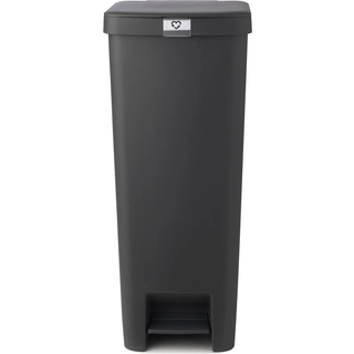Brabantia StepUp Pedalspand, 40 Liter - i Genanvendt plast-Dark Grey