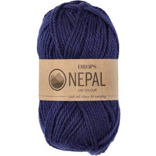 DROPS Nepal 1709 Marine (Uni Colour) Indhold: 65% Peruvian Highland Uld, 35% Superfin Alpaca Garngruppe: C (16 - 19 masker) / 10 ply / aran / worsted Vægt/længde: 50 g = ca. 75 meter Anbefalede pinde: 5 mm Strikkefasthed: 10 x 10 cm = 17 m x 22 p Håndvask, max 30°C / Tørres fladt / Kan filtes.