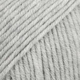 DROPS Merino EXTRA Fine 05 Lysegrå (Mix) Indhold: 100% extra fine Merino uld Garngruppe: B (20 - 22 masker) / 8 ply / DK / worsted Vægt/længde: 50 gram = ca. 105 meter Anbefalede pinde: 4 mm Strikkefasthed: 10 x 10 cm = 21 m x 28 p Maskinvask, Finvask 40ºC / Brug aldrig skyllemiddel / Tørres fladt.