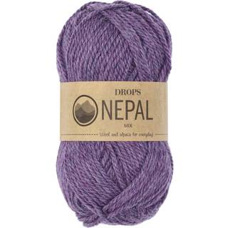 DROPS Nepal 4434 Lilla/violet (Mix) Indhold: 65% Peruvian Highland Uld, 35% Superfin Alpaca Garngruppe: C (16 - 19 masker) / 10 ply / aran / worsted Vægt/længde: 50 g = ca. 75 meter Anbefalede pinde: 5 mm Strikkefasthed: 10 x 10 cm = 17 m x 22 p Håndvask, max 30°C / Tørres fladt / Kan filtes.