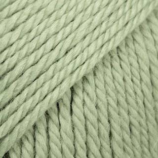 DROPS Nepal 8923 Salviegrøn (Uni Colour) Indhold: 65% Peruvian Highland Uld, 35% Superfin Alpaca Garngruppe: C (16 - 19 masker) / 10 ply / aran / worsted Vægt/længde: 50 g = ca. 75 meter Anbefalede pinde: 5 mm Strikkefasthed: 10 x 10 cm = 17 m x 22 p Håndvask, max 30°C / Tørres fladt / Kan filtes.