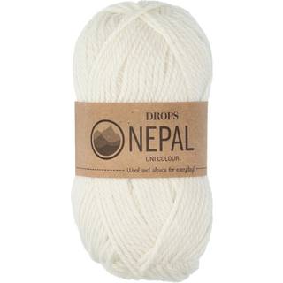 DROPS Nepal 0100 Natur (Uni Colour) Indhold: 65% Peruvian Highland Uld, 35% Superfin Alpaca Garngruppe: C (16 - 19 masker) / 10 ply / aran / worsted Vægt/længde: 50 g = ca. 75 meter Anbefalede pinde: 5 mm Strikkefasthed: 10 x 10 cm = 17 m x 22 p Håndvask, max 30°C / Tørres fladt / Kan filtes.