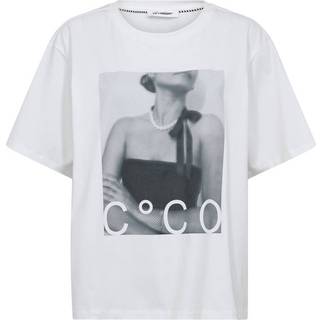 SiaraCC Pearl Necklace Box T-shirt, White, XL