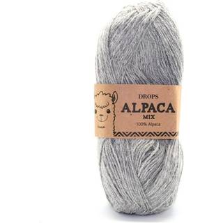 DROPS Alpaca 501 Lysegrå (Mix) Indhold: 100% superfin alpaca Garngruppe: A (23 - 26 masker) / 5 ply / sport Vægt/længde: 50 g = ca. 167 meter Anbefalede pinde: 3 mm Strikkefasthed: 10 x 10 cm = 24 m x 32 p Håndvask, max 30°C / Tørres fladt / Kan filtes.