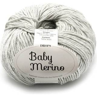 DROPS BABY Merino 22 Lysegrå (Mix) Indhold: 100% extra fine Merino uld Garngruppe: A (23 - 26 masker) / 5 ply / sport Vægt/længde: 50 gram = ca. 175 meter Anbefalede pinde: 3 mm Strikkefasthed: 10 x 10 cm = 24 m x 32 p Maskinvask, Finvask 40ºC / Brug aldrig skyllemiddel / Tørres fladt.