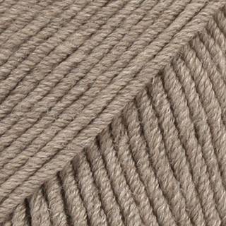 DROPS Merino EXTRA Fine 07 Lys taupe (Mix) Indhold: 100% extra fine Merino uld Garngruppe: B (20 - 22 masker) / 8 ply / DK / worsted Vægt/længde: 50 gram = ca. 105 meter Anbefalede pinde: 4 mm Strikkefasthed: 10 x 10 cm = 21 m x 28 p Maskinvask, Finvask 40ºC / Brug aldrig skyllemiddel / Tørres fladt.