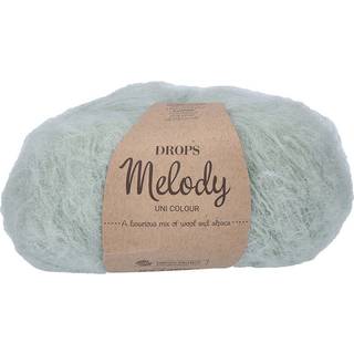 DROPS Melody 26 Pistacieis (Uni Colour) Indhold: 71% Alpaca, 25% Uld, 4% Polyamid Garngruppe: D (12 - 15 masker) / 12 ply / chunky Vægt/længde: 50 g = ca. 140 meter Anbefalede pinde: 8 mm Strikkefasthed: 10 x 10 cm = 12 m x 14 p Håndvask, max 30°C / Tørres fladt / Kan filtes.