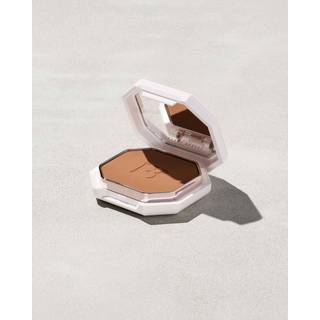Fenty Beauty - Pro Filt'r Soft Matte - Powder Foundation - Pro Filt'r Soft Matte Powder Fdt 380 - For Women - Brun