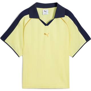 PUMA T7 Relaxed Football Jersey Women, Clothing, Gold Moon, XS