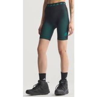 EQT shorts - Black / Equipment Green - S