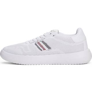 Textured Knit Fine Cleat Trainers