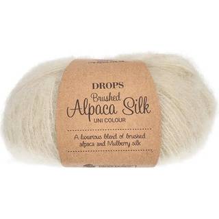 DROPS BRUSHED Alpaca Silk 27 Regnskovsdug Indhold: 77% Superfin Alpaca, 23% Mulberry Silke Garngruppe: C (16 - 19 masker) / 10 ply / aran / worsted Vægt/længde: 25 g = ca. 140 meter Anbefalede pinde: 5 mm Strikkefasthed: 10 x 10 cm = 17 m x 22 p Håndvask, max 30°C / Tørres fladt.