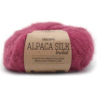 DROPS Brushed Alpaca Silk 08 Lyng Indhold: 77% Superfin Alpaca, 23% Mulberry Silke Garngruppe: C (16 - 19 masker) / 10 ply / aran / worsted Vægt/længde: 25 g = ca. 140 meter Anbefalede pinde: 5 mm Strikkefasthed: 10 x 10 cm = 17 m x 22 p Vask: Håndvask, max 30°C / Tørres fladt.