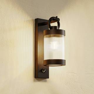 Lindby udendørs væglampe Yrene, 20cm, sort, sensor, riffel