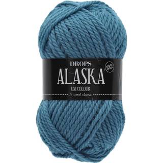 DROPS Alaska 52 Petrol (Uni Colour) Indhold: 100% Uld Garngruppe: C (16 - 19 masker) / 10 ply / aran / worsted Vægt/længde: 50 gram = ca. 70 meter Anbefalede pinde: 5 mm Strikkefasthed: 10 x 10 cm = 17 m x 22 p Håndvask, max 30°C / Tørres fladt / Kan filtes.