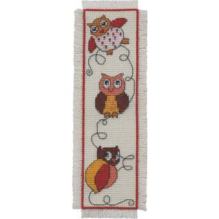 Broderikit Bogmærke Ugle 7 x 22 cm Sæt til broderi af en charmerende ugle. Dimensioner: 7x22cm. Broderet med korssting og stikkesting. Aida stof i ivory med 5,4 tråde/cm. Anvendelse af 7 farver DMC Mouliné.