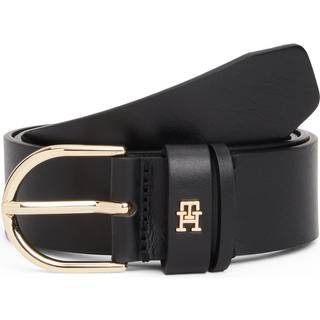 Essential Oval Buckle Leather Belt