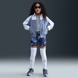 Nike Pro Dri-FIT-shorts (8 cm) til større børn (piger) - blå - S