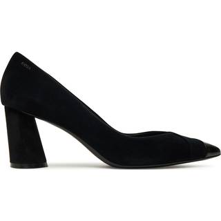 Pumps i ruskind med lædertå