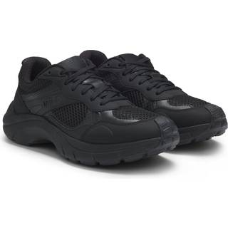 Sneakers i mesh og imiteret læder