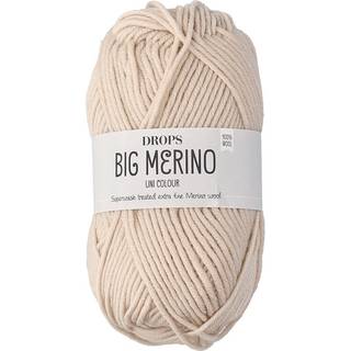 DROPS BIG Merino 24 Lys beige (Uni Colour) Indhold:100% extra fine Merino uld Garngruppe: Garngruppe: C (16 - 19 masker) / 10 ply / aran / worsted Vægt/længde: 50 gram = ca. 75 meter Anbefalede pinde: 5 mm Strikkefasthed: 10 x 10 cm = 17 m x 22 p Maskinvask, Finvask 40ºC / Brug aldrig skyllemiddel / Tørres fladt.