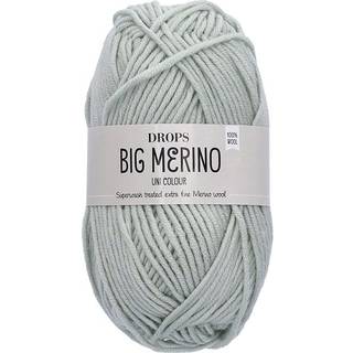 DROPS BIG Merino 25 Pistacieis (Uni colour) Indhold:100% extra fine Merino uld Garngruppe: Garngruppe: C (16 - 19 masker) / 10 ply / aran / worsted Vægt/længde: 50 gram = ca. 75 meter Anbefalede pinde: 5 mm Strikkefasthed: 10 x 10 cm = 17 m x 22 p Maskinvask, Finvask 40ºC / Brug aldrig skyllemiddel / Tørres fladt.