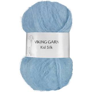 Viking Kid-Silk 320 Lys blå Indhold: 77% Kid Mohair, 23% silke Vægt/længde: 25 g = ca. 200 meter Anbefalede pinde: 3 mm Strikkefasthed: 10 cm = 24 m Vask: Max 30 °C / Tørres fladt.