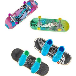 Hot Wheels Skate Tony Hawk Fingerboard & avtagbar skate skor multiple 4 fullmonterade brädor 2 par skate skor 1 exklusiv uppsättning (stilar kan