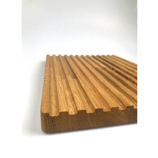 No. 2 - Lille skærebræt i genanvendt egetræ