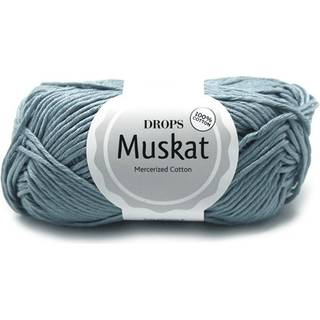 DROPS Muskat 76 Lys denim Indhold: 100% bomuld Garngruppe: B (20 - 22 masker) / 8 ply / DK / worsted Vægt/længde: 50 g = ca. 100 meter Anbefalede pinde: 4 mm Strikkefasthed: 10 x 10 cm = 21 m x 28 p Vask: Finvask 40º / Tørres fladt.