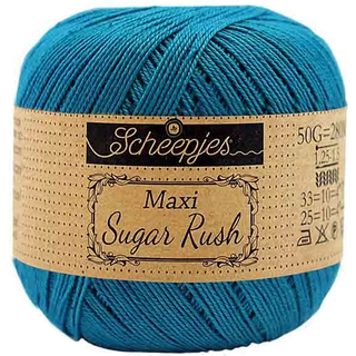 Scheepjes Maxi Sugar Rush 400 Petrol Blue Indhold: 100% Bomuld Vægt/længde: 50 gram = ca. 280 meter Anbefalede pinde: 1.25 - 1.50 mm Strikkefasthed: 10 x 10 cm = 25m x 33p Maskinvask, 60°C / Tørres fladt.