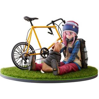 Laid Back Camp F:NEX PVC Statue 1/7 Nadeshiko Kagamihara 13 cm