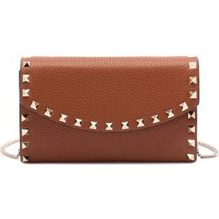 Valentino Garavani Rockstud leather wallet on chain - brown - One Size
