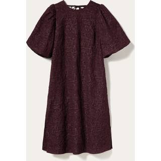 Noella Kjole - Pastis Long - Winetasting