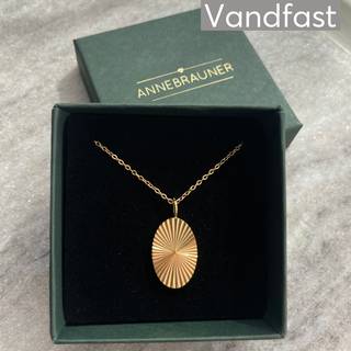 ANNEBRAUNER Sun Burst Oval Halskæde 18K Guldbelagt