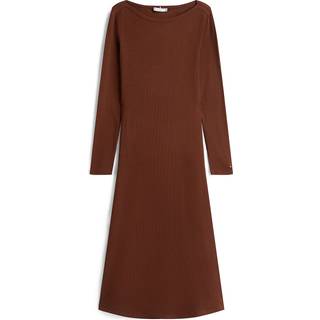 Ribbed Midi Fit And Flare Dress