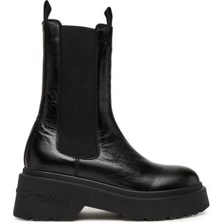 Leather Cleat Chelsea Boots