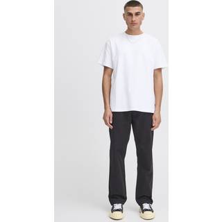 Liam Bukser, True Black, S