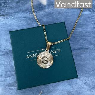 ANNEBRAUNER Sun Burst Letter Halskæde 18K Guldbelagt - G