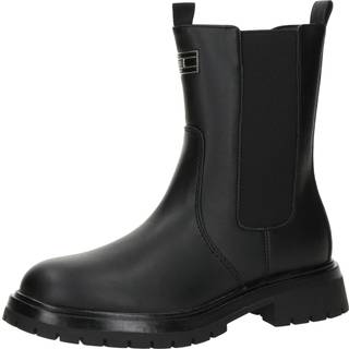 Flag Plaque Cleat Mid Chelsea Boots