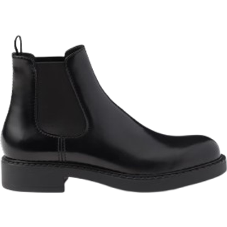 Brushed Leather Chelsea Boots in Black - 7.5