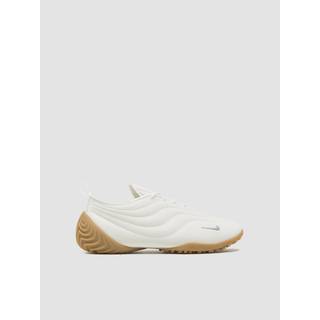 WMNS Astra Ultra Sneaker in Sail & Metallic Silver - 12.5