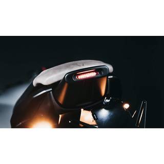 Motoism Bagpå med bremse- og baglygte CB650R
