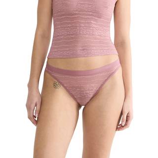 Free Evolve Lace Trusser, Date Night Pink, 1